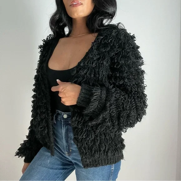 Vintage Large Loop Cardigan - Picture 3 of 13